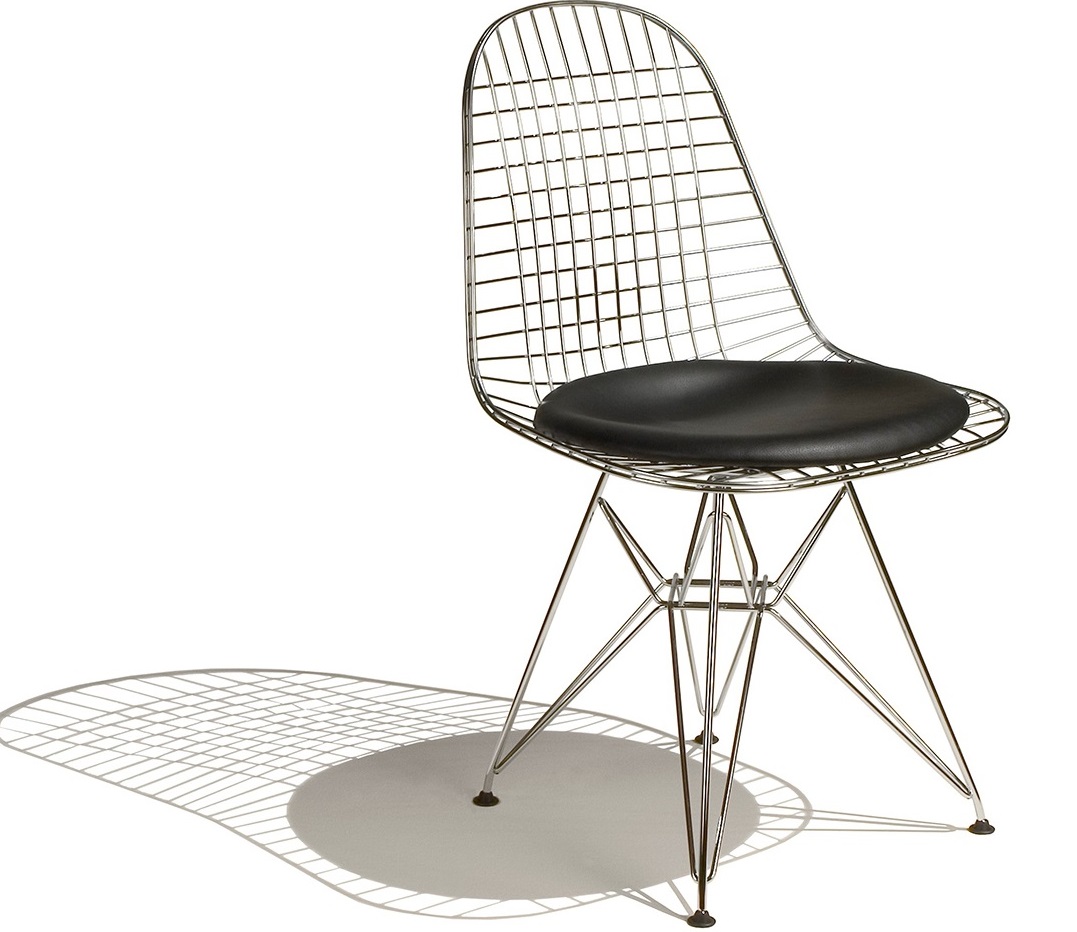DKR CHAIR Vitra DKR Wire Chair by Charles & Ray Eames, 1951 485 x 495 x 870 mm Chrome steel Price: 1.590.000 VND